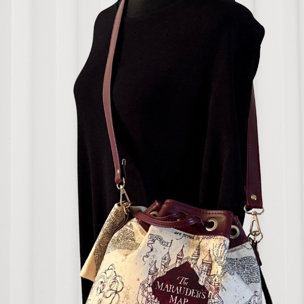 Mischief Bucket Bag Set - Picture 4 of 4